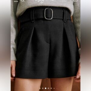 Sezane Rome Shorts in Black